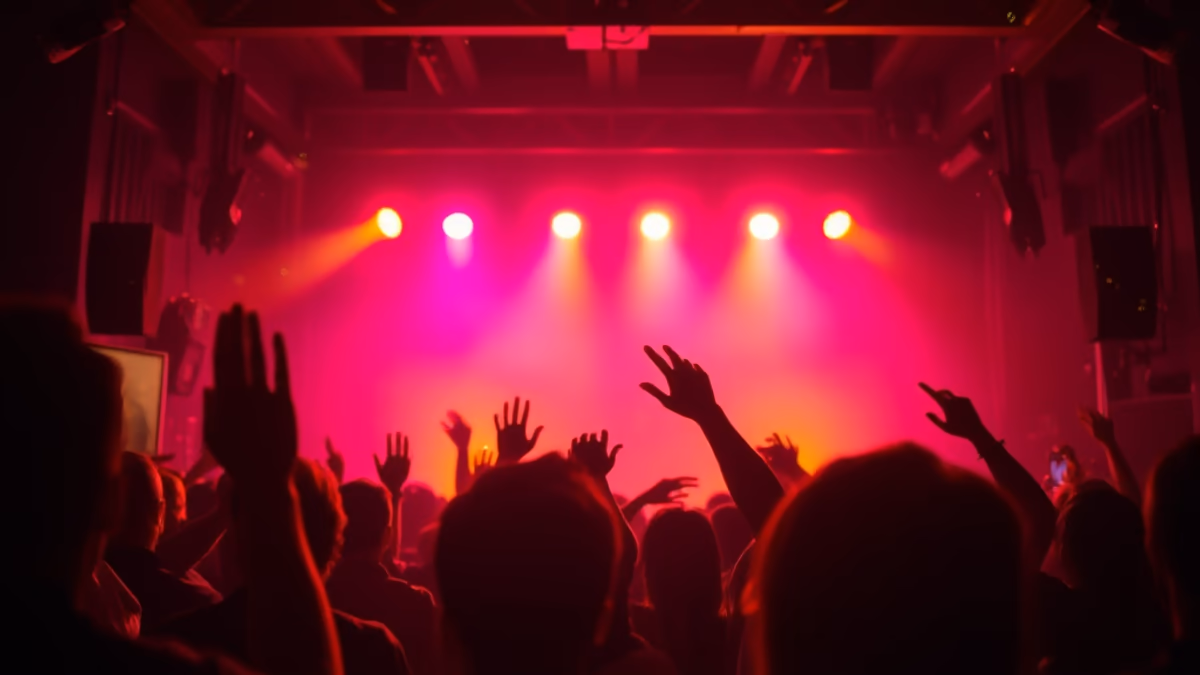 PERREO THURSDAY: Omar Courtz Night — 219 E Main St